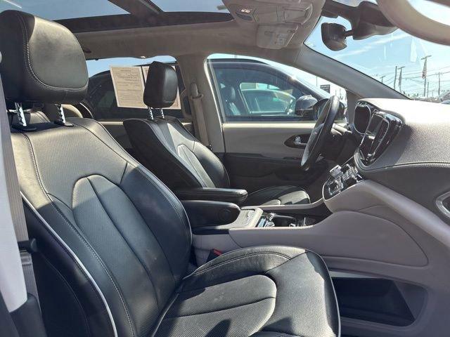 2021 Chrysler Pacifica Vehicle Photo in MEDINA, OH 44256-9631