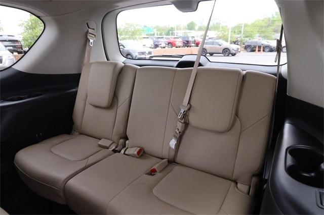 2024 Nissan Armada Vehicle Photo in Hazelwood, MO 63042
