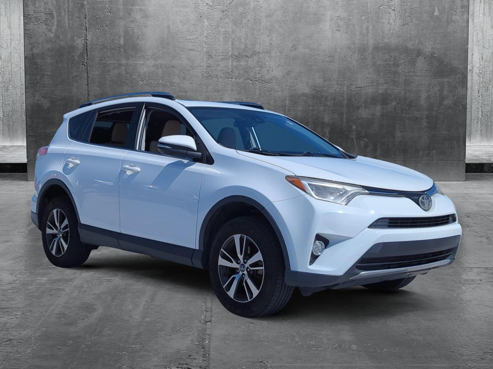 2017 Toyota RAV4 Vehicle Photo in Ft. Myers, FL 33907