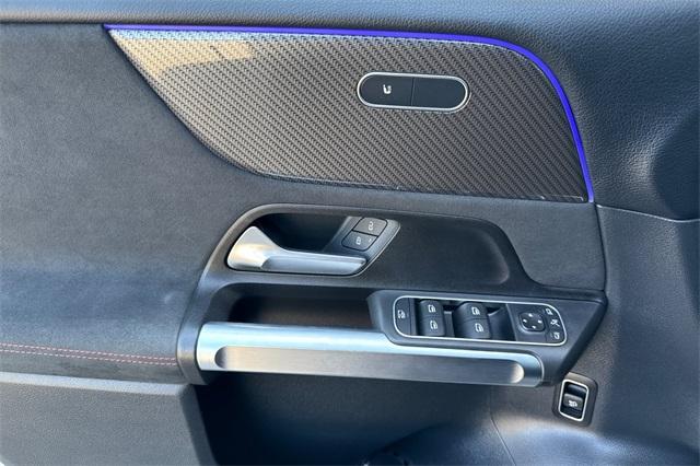 2022 Mercedes-Benz GLB Vehicle Photo in ELK GROVE, CA 95757-8703