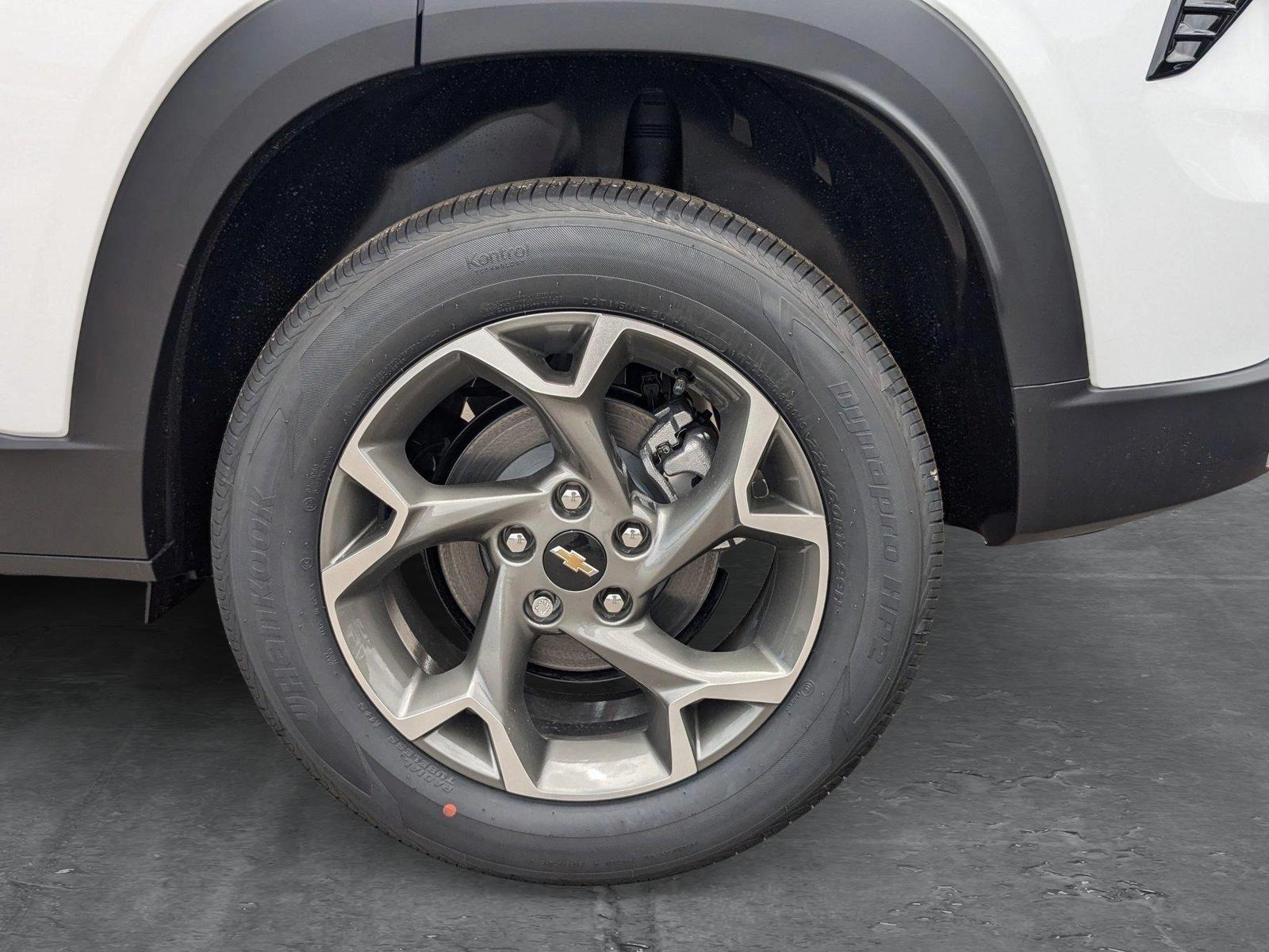 2025 Chevrolet Trax Vehicle Photo in MIAMI, FL 33134-2699