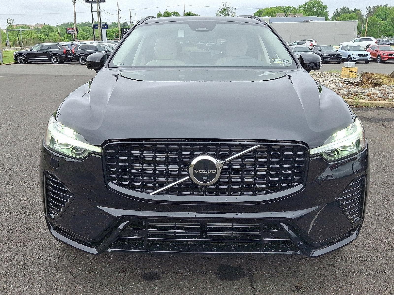 2025 Volvo XC60 Plug-In Hybrid Vehicle Photo in Trevose, PA 19053