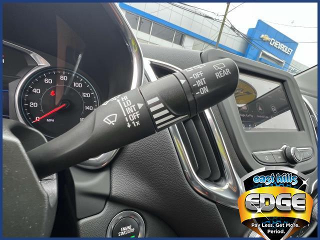 2022 Chevrolet Equinox Vehicle Photo in Roslyn, NY 11576