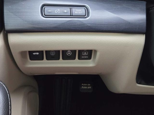 2020 Nissan Maxima Vehicle Photo in DENTON, TX 76210-9321