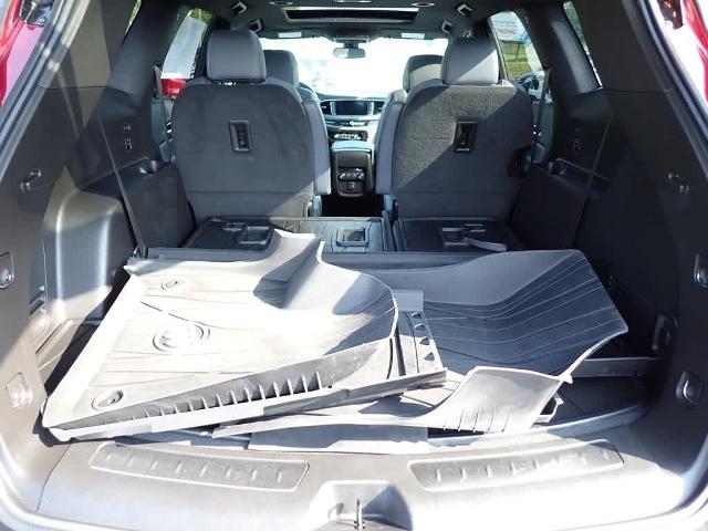 2023 Buick Enclave Vehicle Photo in ZELIENOPLE, PA 16063-2910