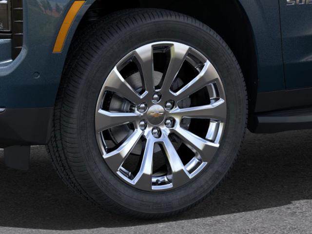 2025 Chevrolet Suburban Vehicle Photo in KANSAS CITY, MO 64114-4502