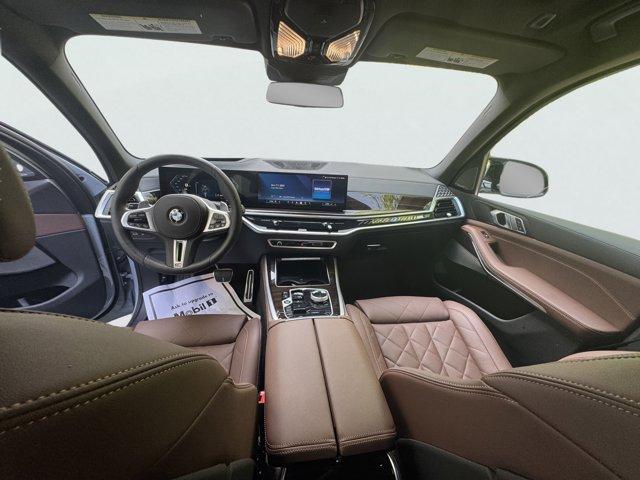 2025 BMW X5 M60i Vehicle Photo in LEOMINSTER, MA 01453-2952