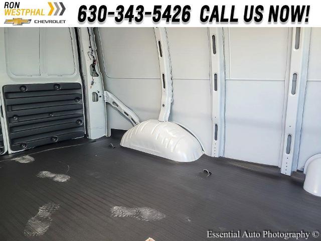 2025 Chevrolet Express Cargo 2500 Vehicle Photo in AURORA, IL 60503-9326