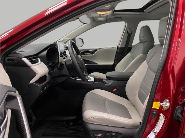 2020 Toyota RAV4 Vehicle Photo in APPLETON, WI 54914-8833