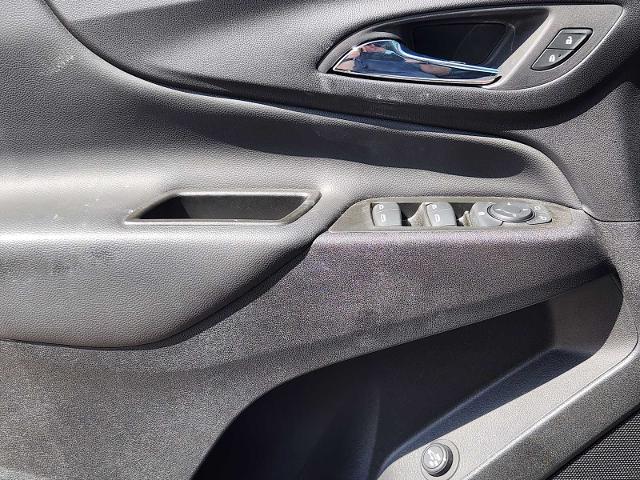 2022 Chevrolet Equinox Vehicle Photo in DENTON, TX 76210-9321