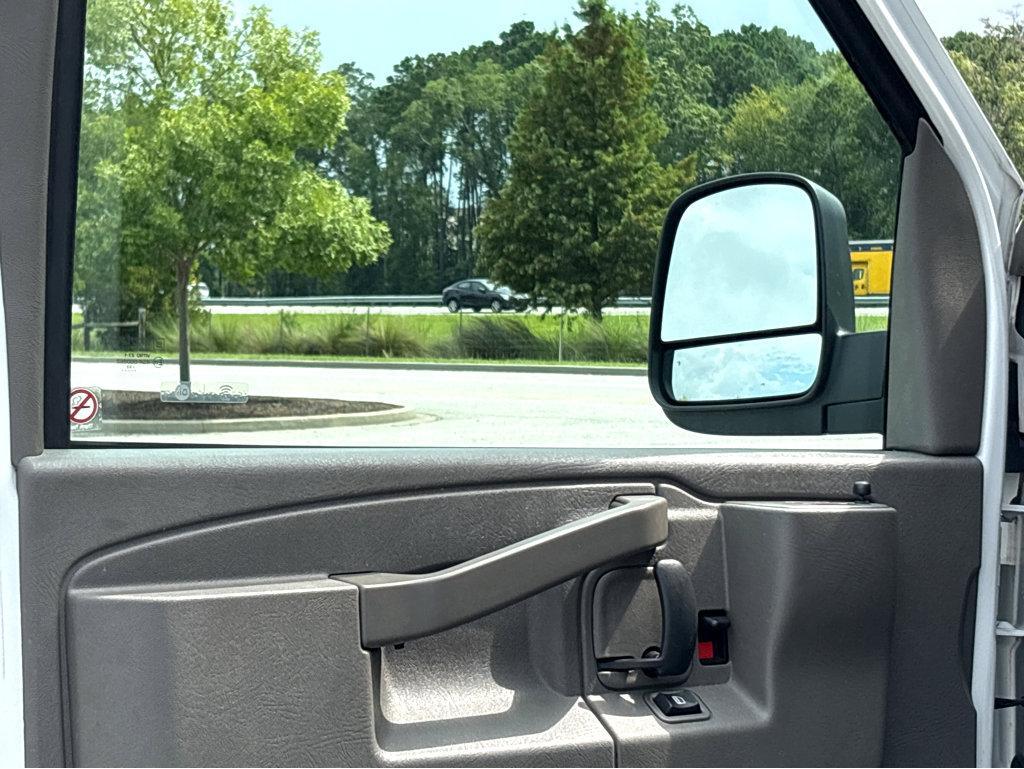 2023 Chevrolet Express Cargo Van Vehicle Photo in POOLER, GA 31322-3252