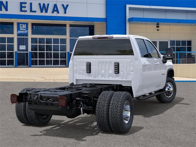 2025 Chevrolet Silverado 3500 HD CC Vehicle Photo in ENGLEWOOD, CO 80113-6708