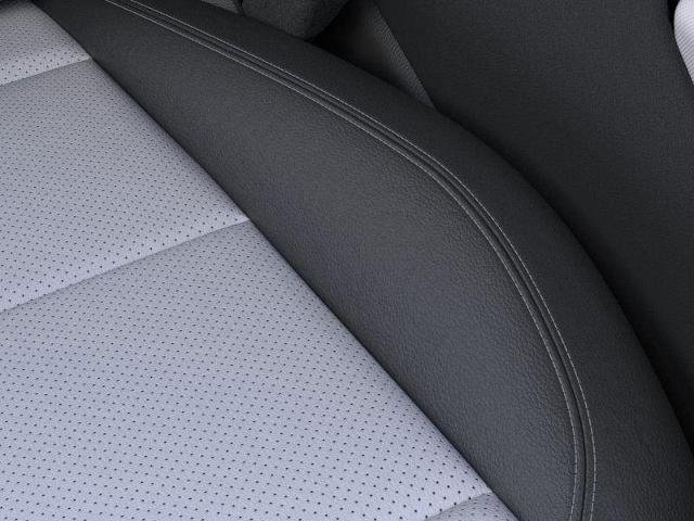 2025 Chevrolet Equinox EV Vehicle Photo in INDEPENDENCE, MO 64055-1314