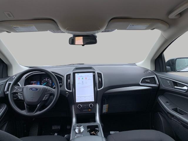 2024 Ford Edge Vehicle Photo in Green Bay, WI 54304