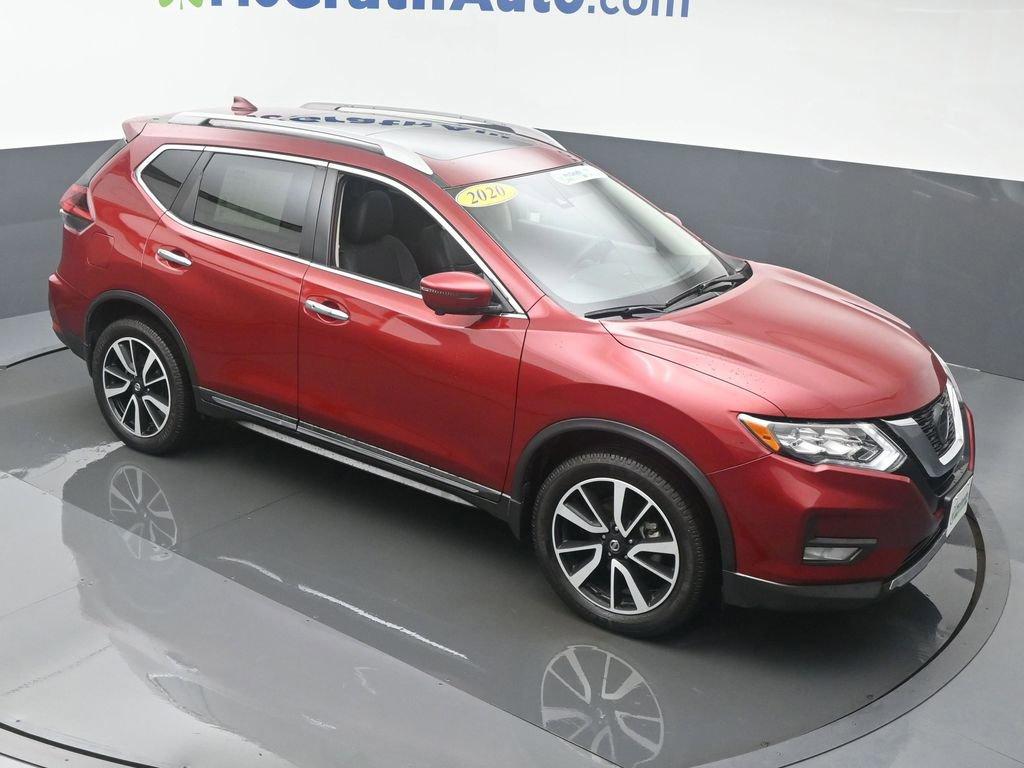 2020 Nissan Rogue Vehicle Photo in Cedar Rapids, IA 52402