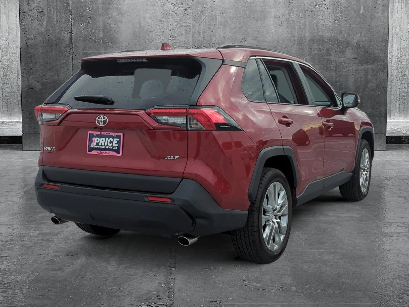 2019 Toyota RAV4 Vehicle Photo in Ft. Myers, FL 33907