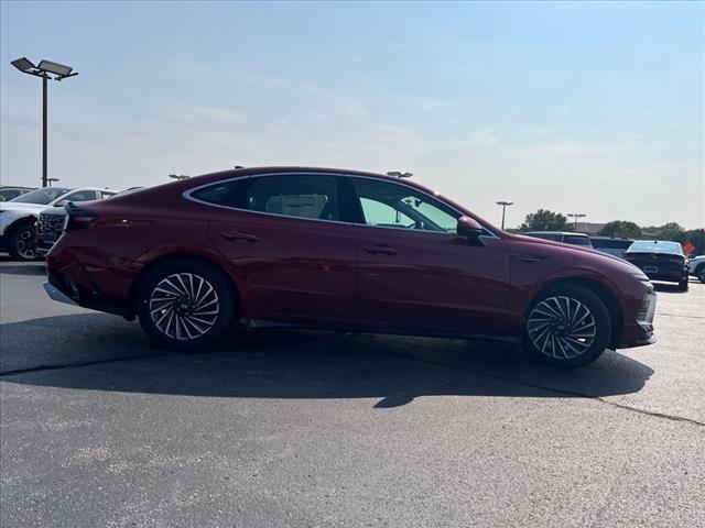 2024 Hyundai SONATA Hybrid Vehicle Photo in Shiloh, IL 62269