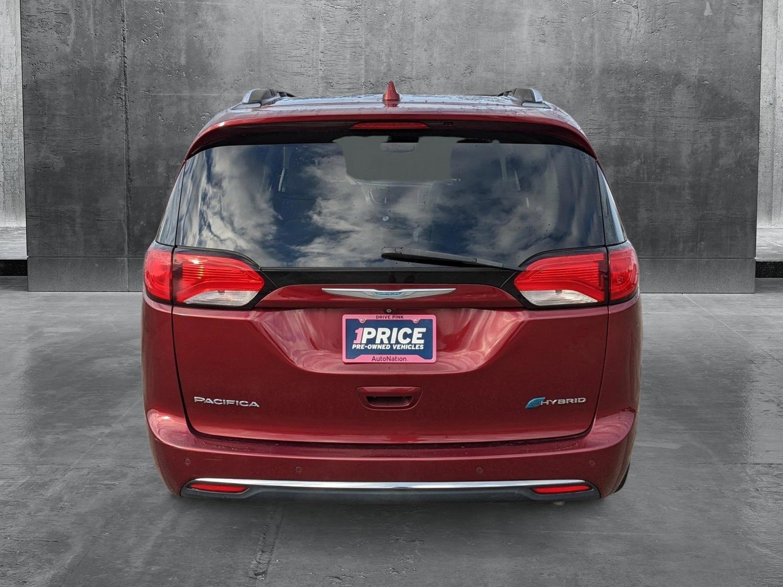 2017 Chrysler Pacifica Vehicle Photo in ORLANDO, FL 32808-7998