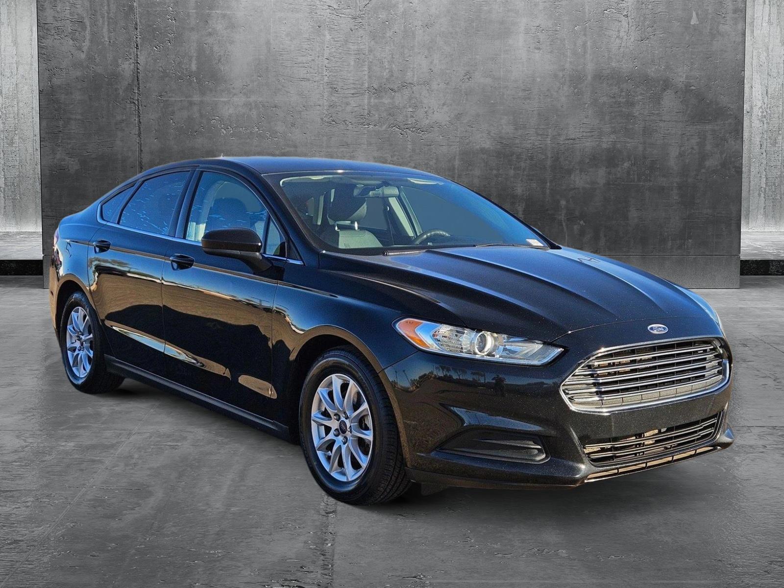 2016 Ford Fusion Vehicle Photo in PEORIA, AZ 85382-3715