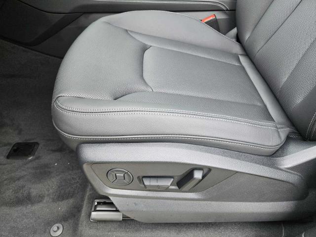 2025 Audi Q7 Vehicle Photo in SUGAR LAND, TX 77478