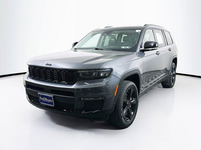 2022 Jeep Grand Cherokee L Vehicle Photo in Doylsetown, PA 18901
