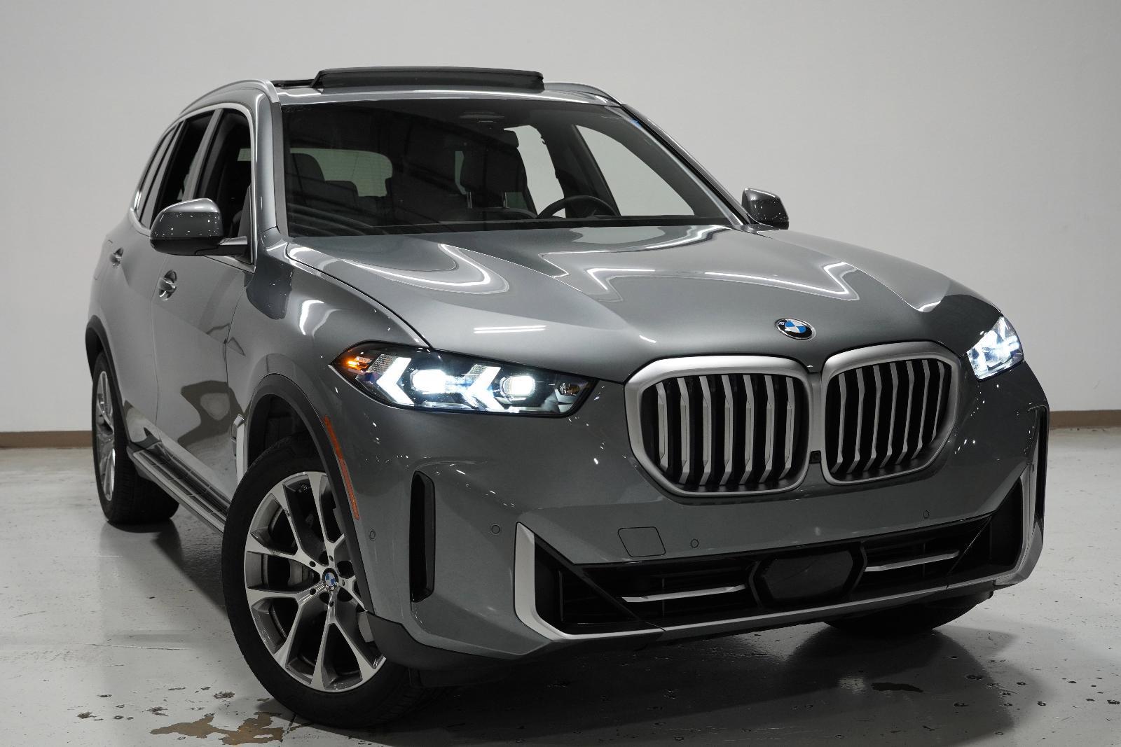 2025 BMW X5 sDrive40i Vehicle Photo in GRAPEVINE, TX 76051