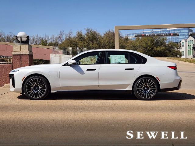 2025 BMW 750e xDrive Vehicle Photo in PLANO, TX 75024