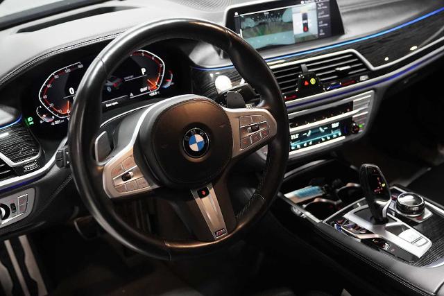2022 BMW 750i xDrive Vehicle Photo in GRAPEVINE, TX 76051