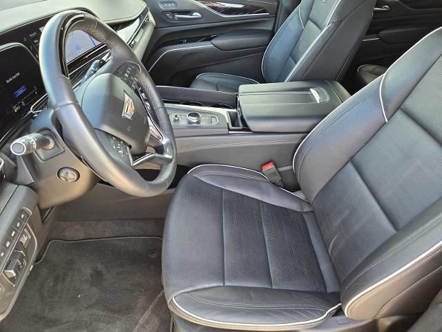 2023 Cadillac Escalade Vehicle Photo in DENTON, TX 76210-9321
