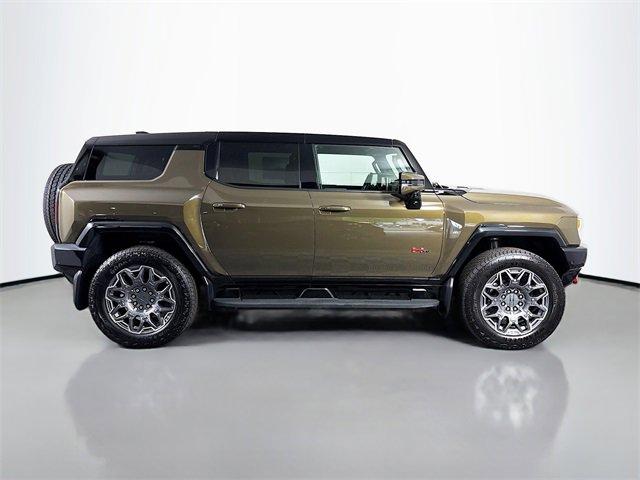2025 GMC HUMMER EV SUV Vehicle Photo in PUYALLUP, WA 98371-4149