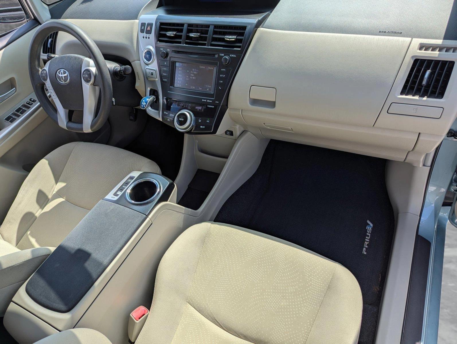 2014 Toyota Prius v Vehicle Photo in Ft. Myers, FL 33907