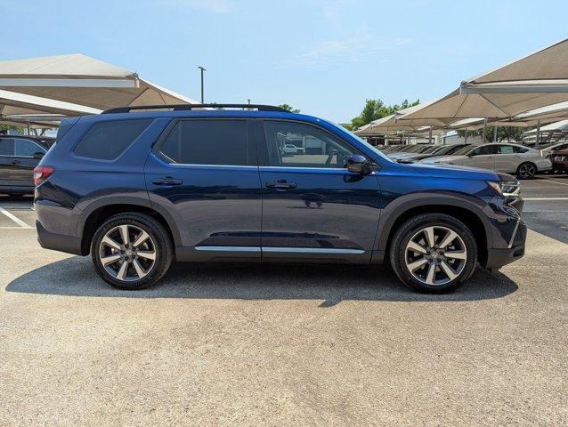 2025 Honda Pilot Vehicle Photo in San Antonio, TX 78230