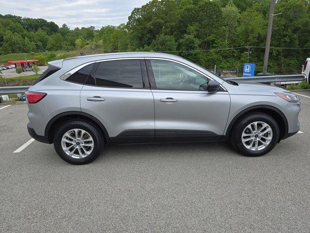 2022 Ford Escape Vehicle Photo in Pleasant Hills, PA 15236