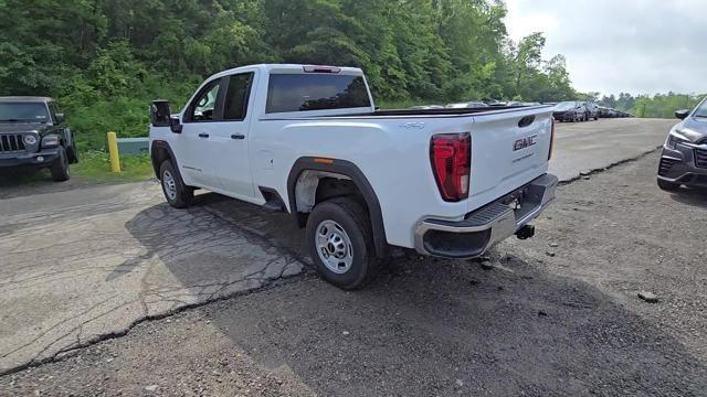 2024 GMC Sierra 2500 HD Vehicle Photo in Pleasant Hills, PA 15236
