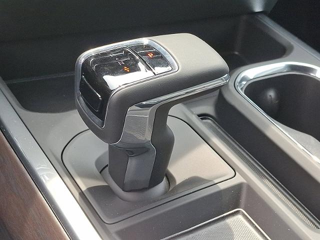 2025 GMC Sierra 1500 Vehicle Photo in TREVOSE, PA 19053-4984