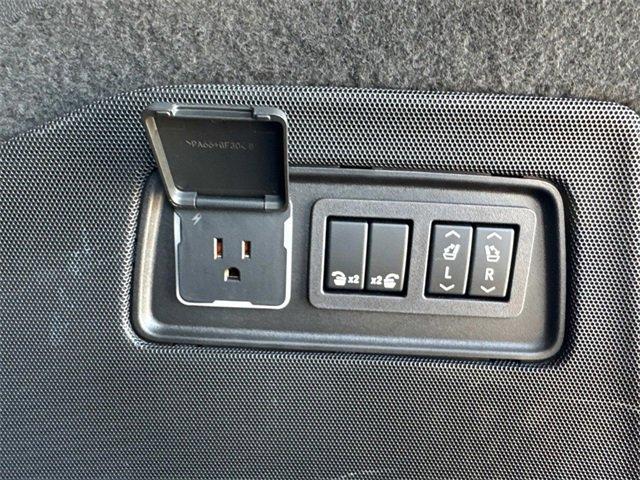 2023 Cadillac Escalade ESV Vehicle Photo in BATON ROUGE, LA 70809-4546