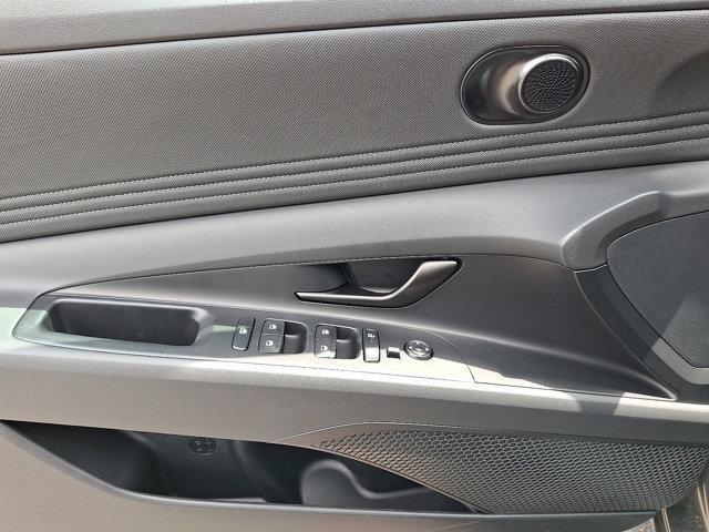 2025 Hyundai ELANTRA Hybrid Vehicle Photo in Philadelphia, PA 19116