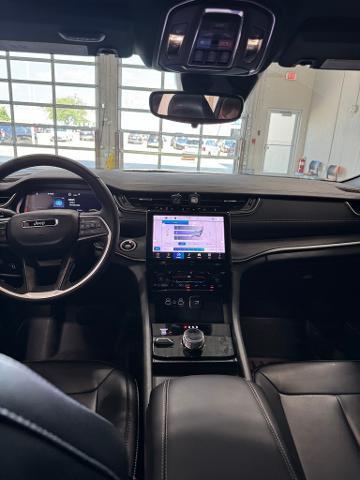 2024 Jeep Grand Cherokee L Vehicle Photo in Peoria, IL 61615