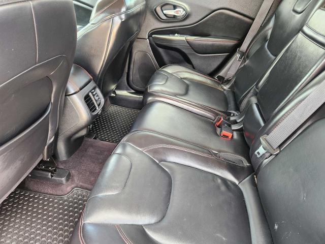 2016 Jeep Cherokee Vehicle Photo in DENTON, TX 76210-9321