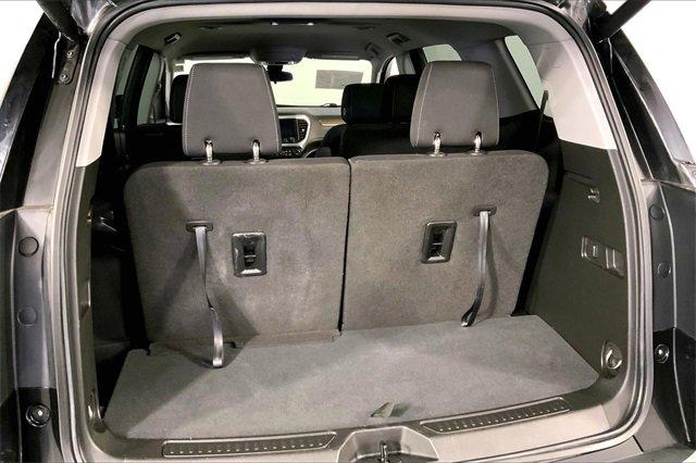 2023 GMC Acadia Vehicle Photo in KANSAS CITY, MO 64114-4502