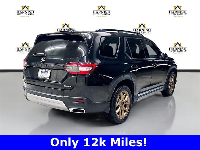2024 Honda Pilot Vehicle Photo in EVERETT, WA 98203-5662