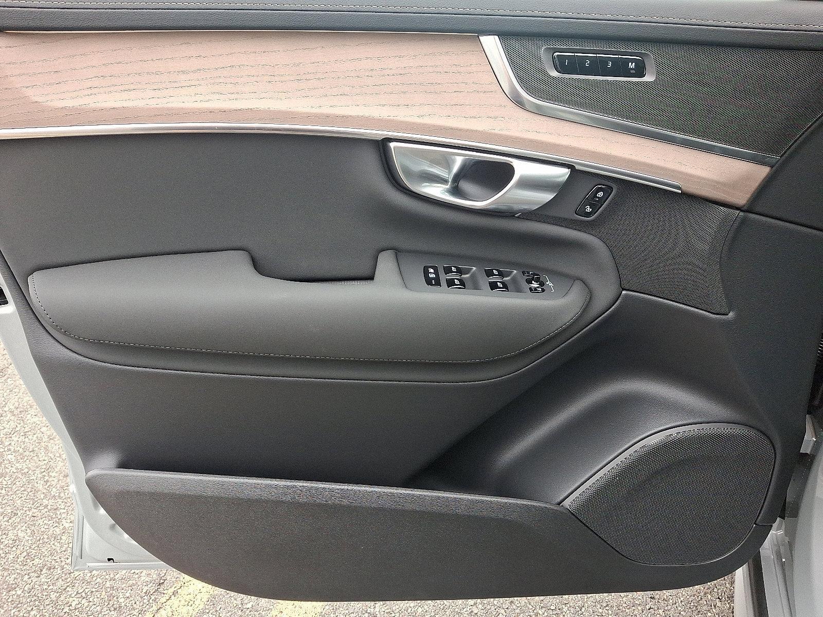 2026 Volvo XC90 Vehicle Photo in Trevose, PA 19053