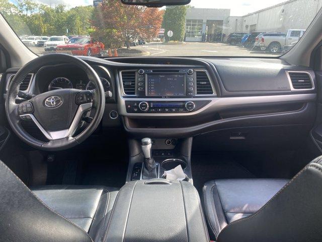 2015 Toyota Highlander Vehicle Photo in Doylsetown, PA 18901