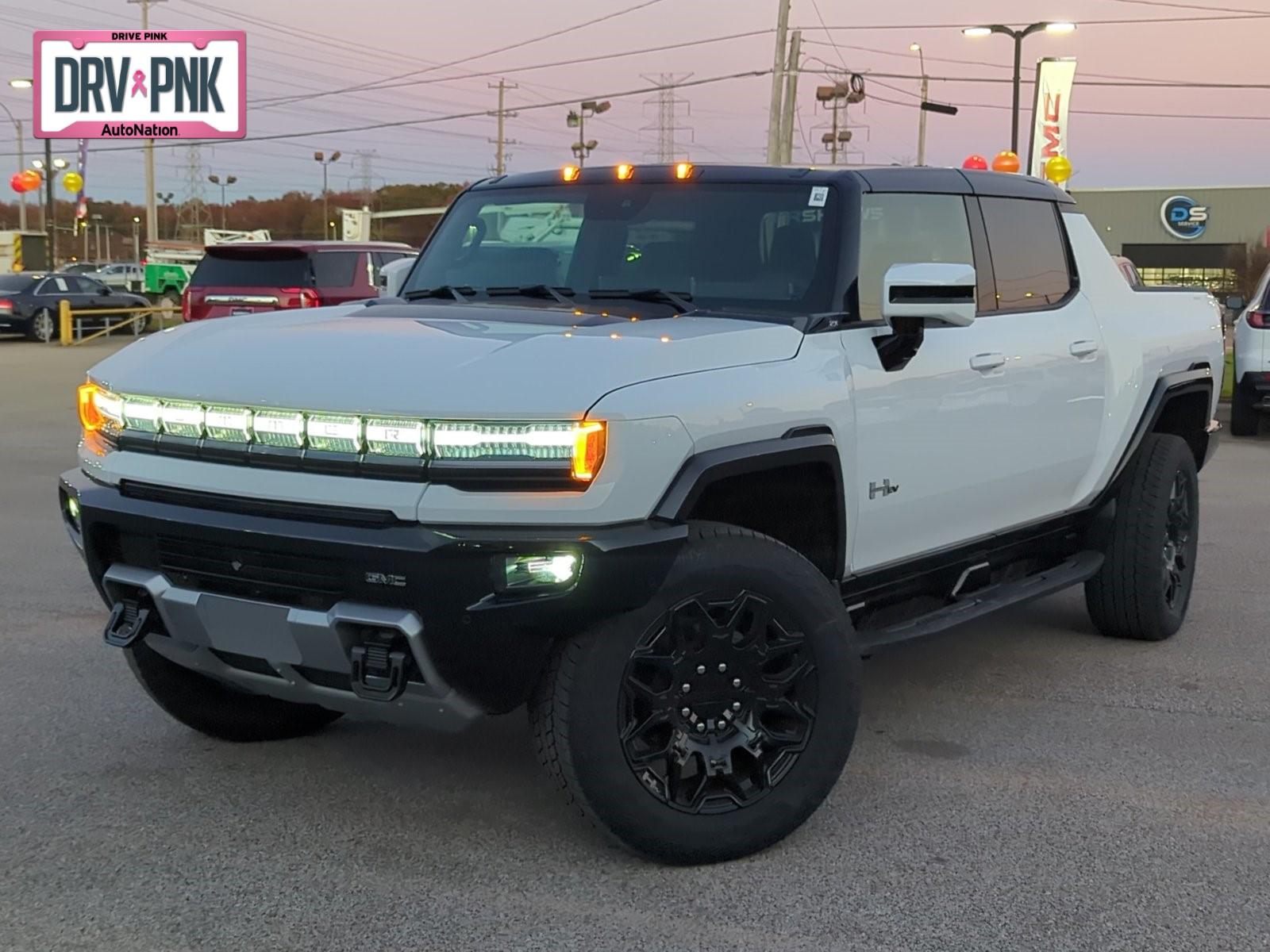 2025 GMC HUMMER EV Pickup Vehicle Photo in MEMPHIS, TN 38115-1503