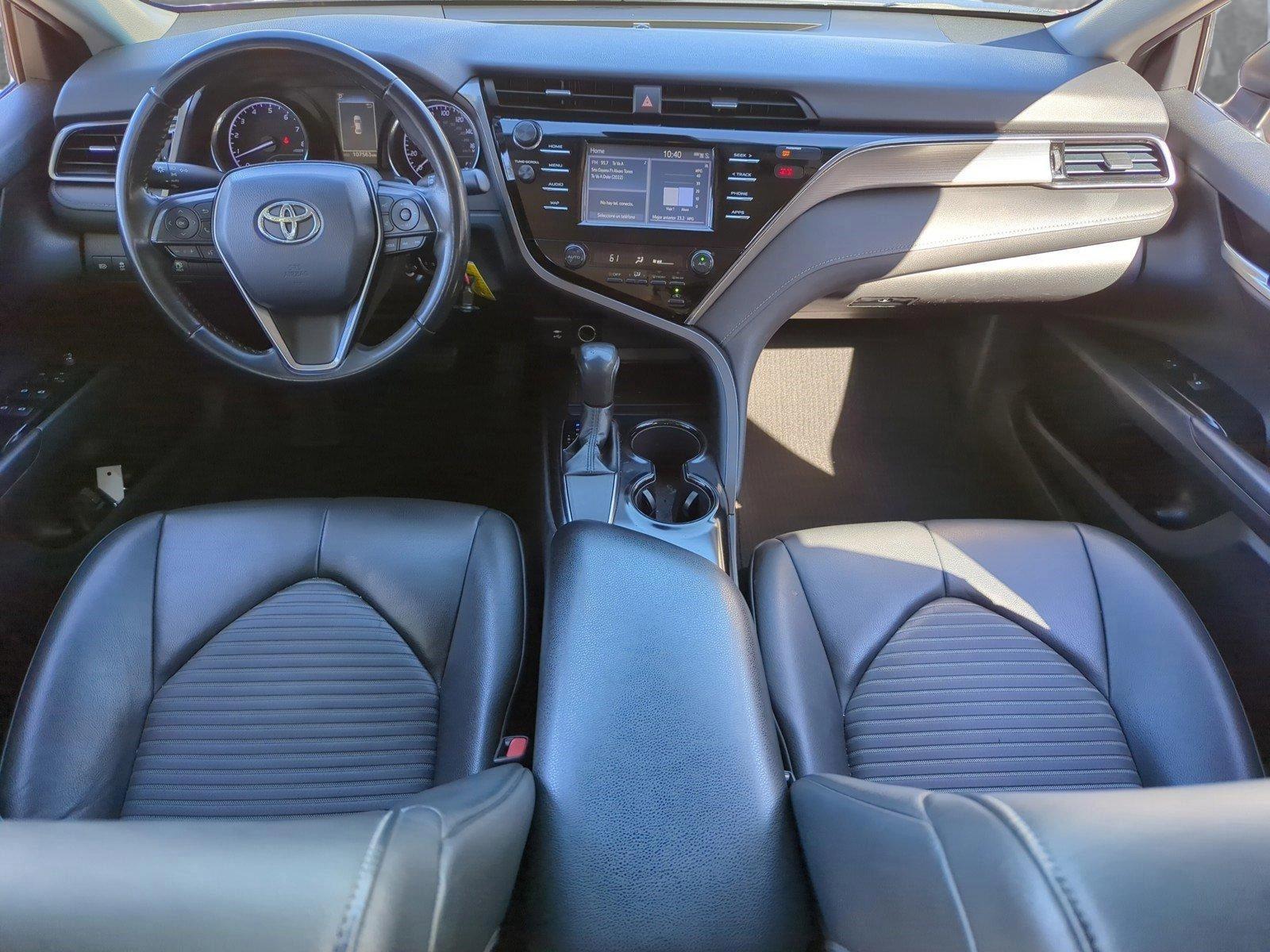 2019 Toyota Camry Vehicle Photo in Pembroke Pines, FL 33027