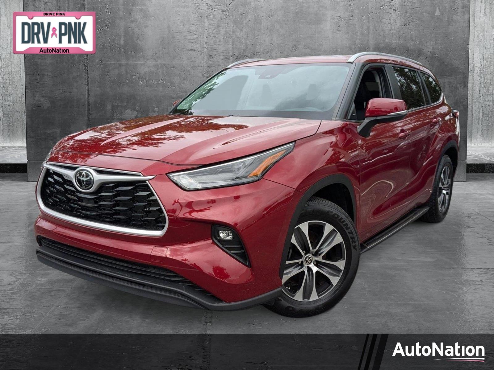 2023 Toyota Highlander Vehicle Photo in Miami, FL 33135