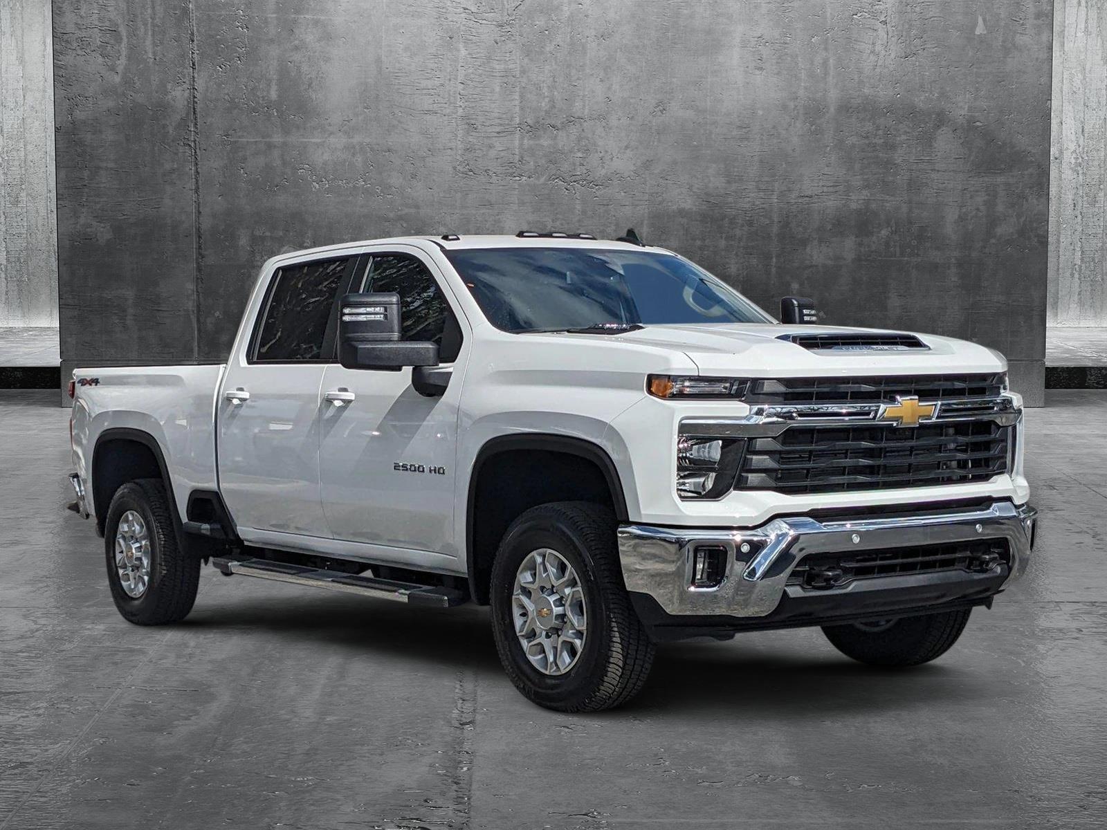 2025 Chevrolet Silverado 2500 HD Vehicle Photo in GREENACRES, FL 33463-3207