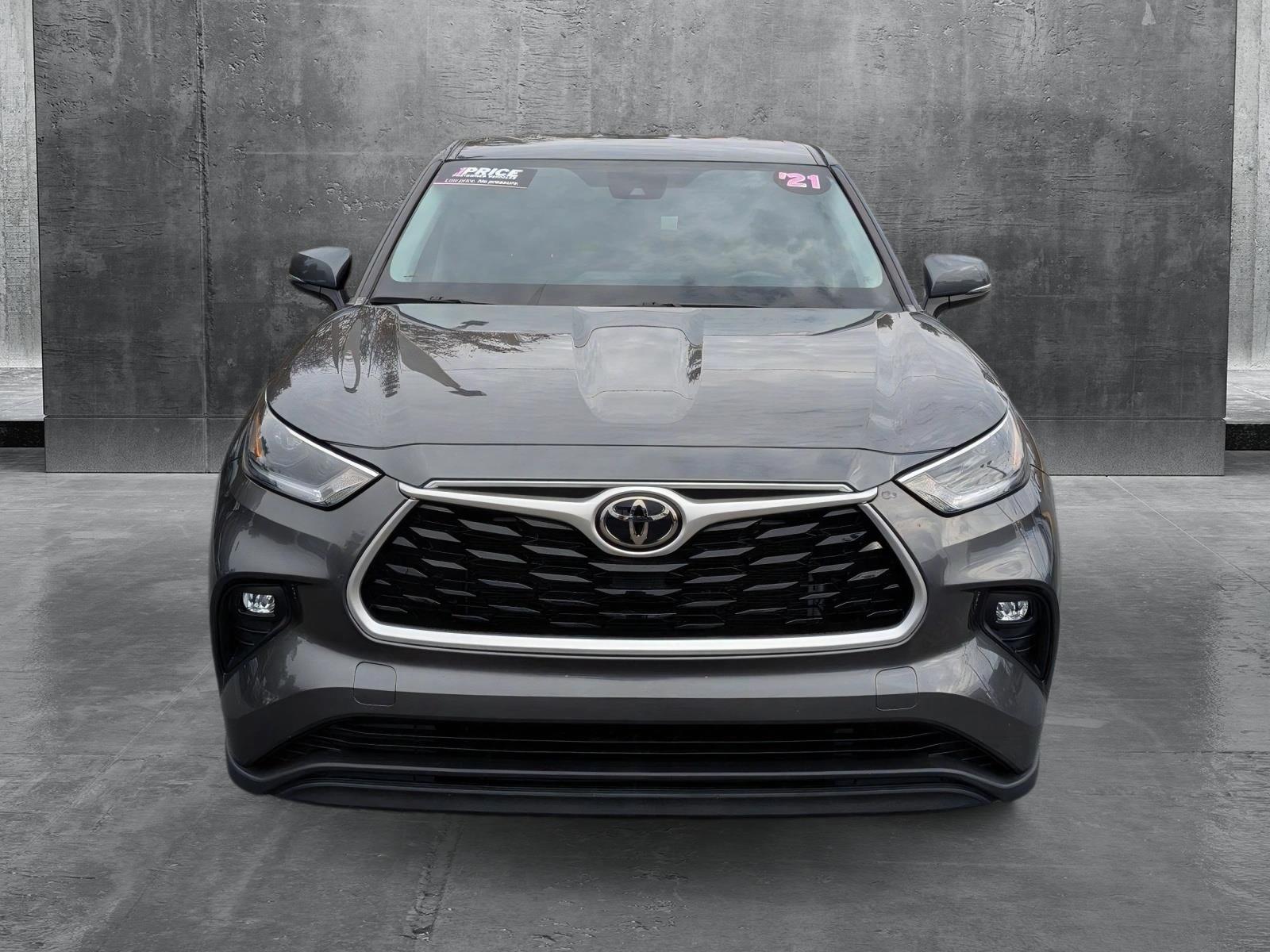 2021 Toyota Highlander Vehicle Photo in Panama City, FL 32401