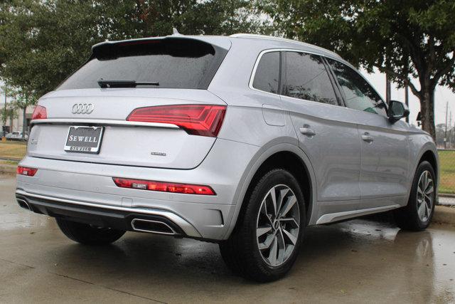 2022 Audi Q5 Vehicle Photo in HOUSTON, TX 77090