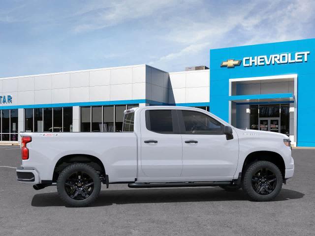 2025 Chevrolet Silverado 1500 Vehicle Photo in MOON TOWNSHIP, PA 15108-2571